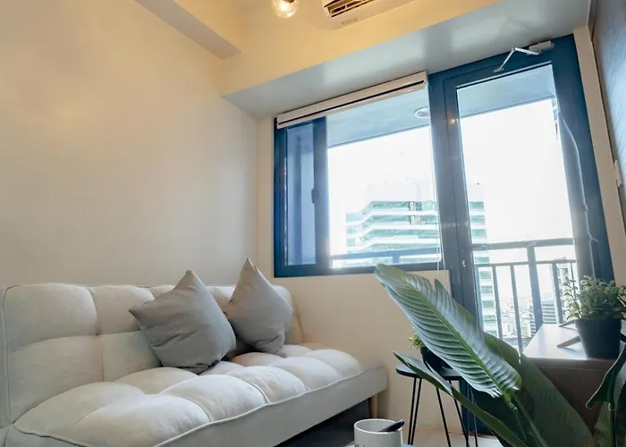 Modern 2br Makati With Fast Wifi And Netflix Aparthotel