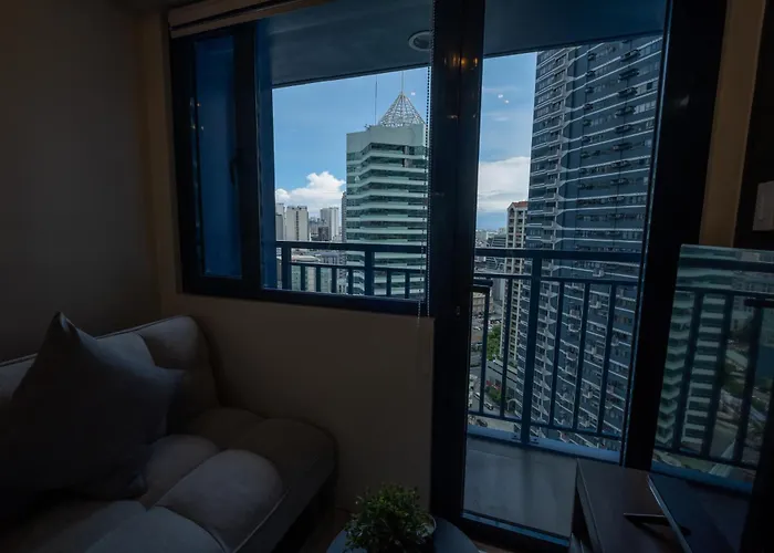 Modern 2br Makati With Fast Wifi And Netflix Aparthotel 4*