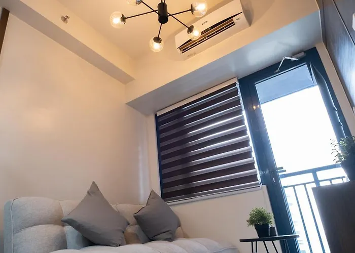 Modern 2br Makati With Fast Wifi And Netflix Manila