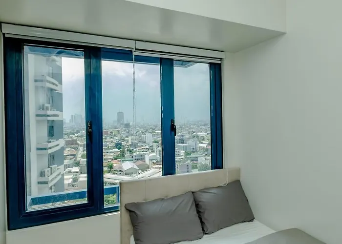 Aparthotel Modern 2br Makati With Fast Wifi And Netflix