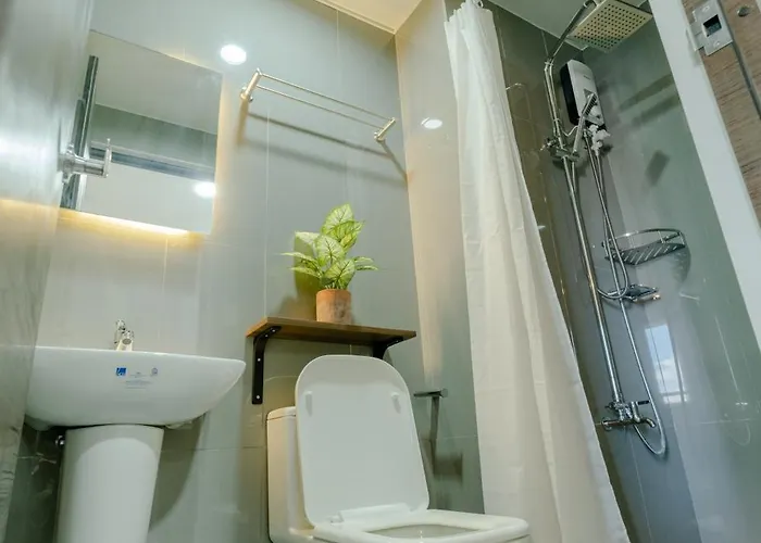 Modern 2br Makati With Fast Wifi And Netflix 4* Manila